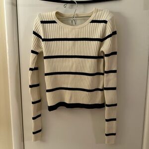 Zara Cream and Black Crew Neck Sweater